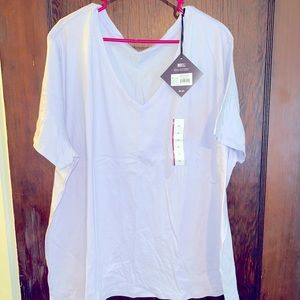 Ava and Viv Basic v-neck tee